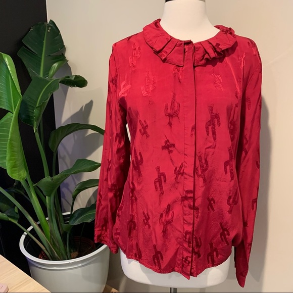 Pepaloves—Red Shirt Peter Pan Collar‎ Cactus Print in the Blink. Sz L - Picture 3 of 15